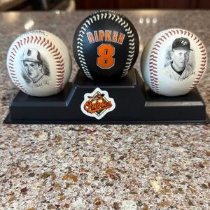 Orioles Ripken Commemorative Baseball Set